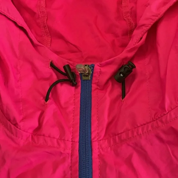 ASICS Packable Jacket Sz L Pink with blue trim - Picture 3 of 9
